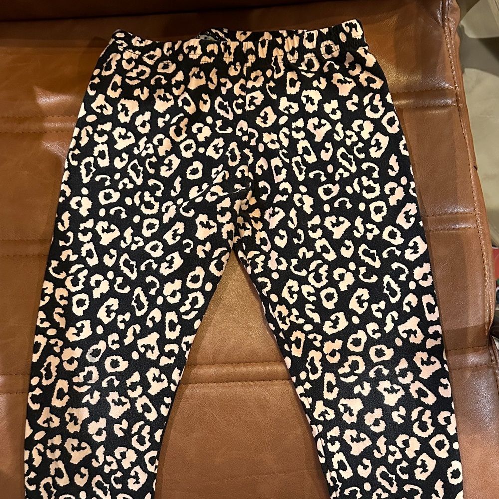 Dot Dot Smile Black and Cream Leopard Print Leggings - Picture 3 of 8